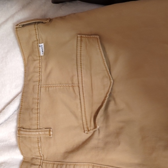Levi’s Cargo Joggers - Picture 5 of 5